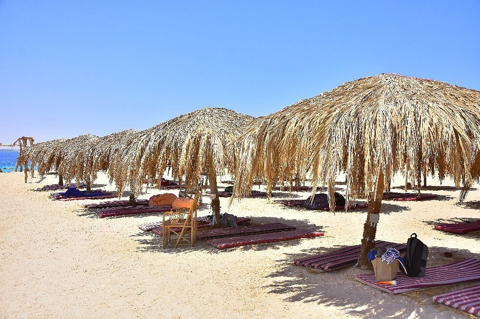 Magaweesh Island Hurghada Tour – Snorkeling & Beach Trip - Image 4